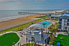 Saint Augustine Beach Pier / Embassy Suites Hilton